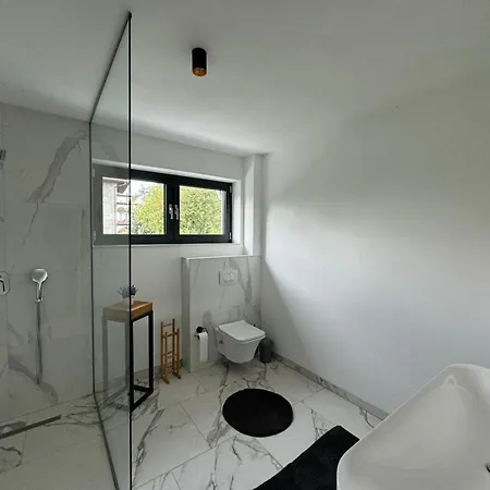 Modern * بيهاتش