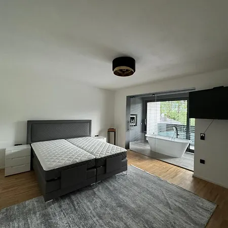 Modern بيت للعطل *